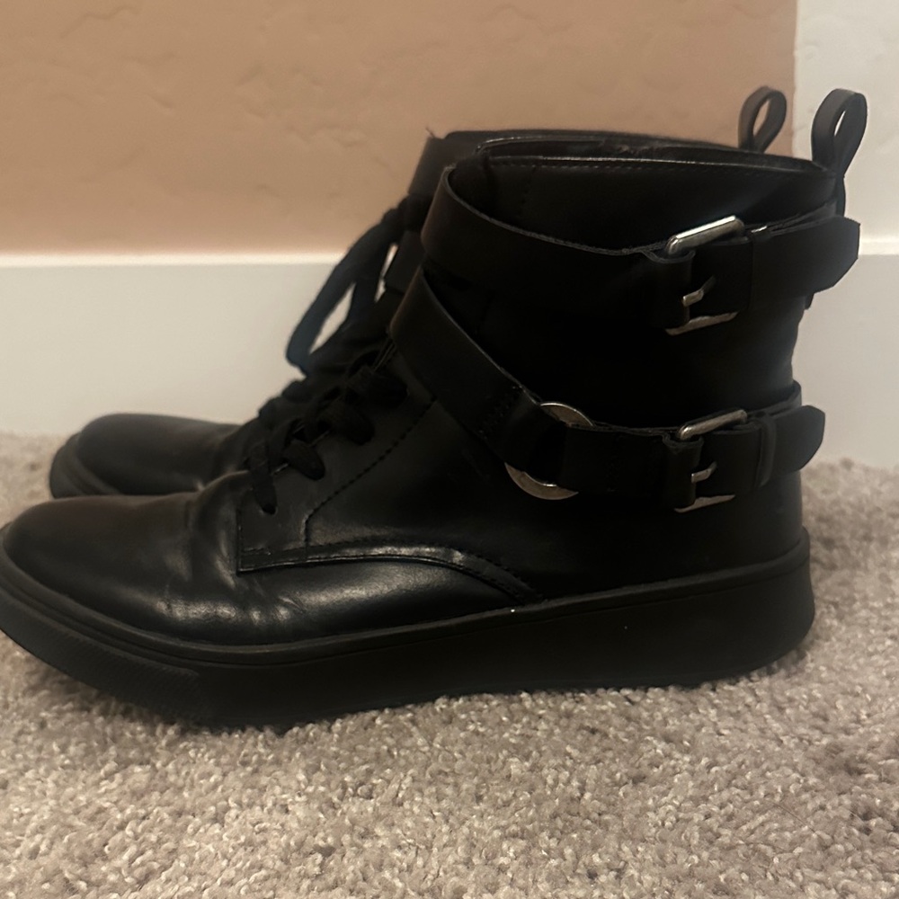 Rocket Dog Black High-Top Sneakers